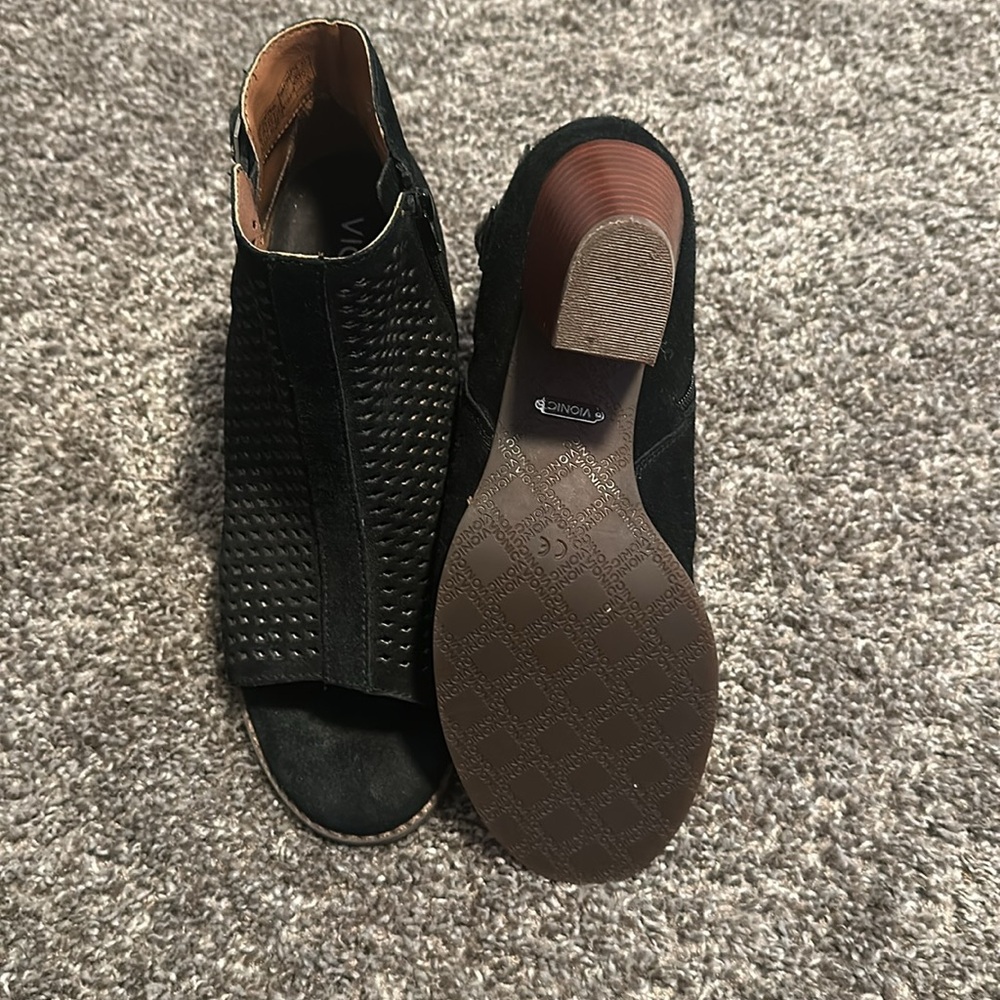 Vionic Booties - image 4